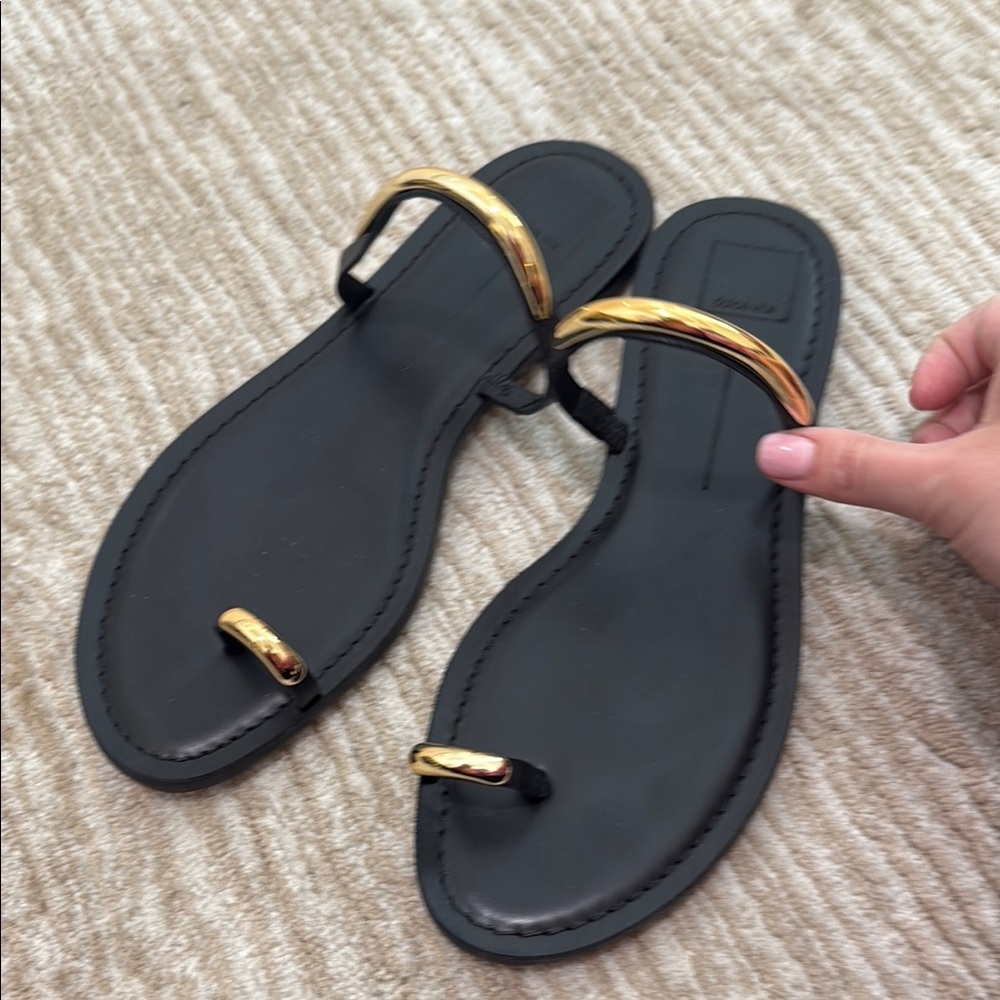 Dolce Vita wink leather sandals size 11